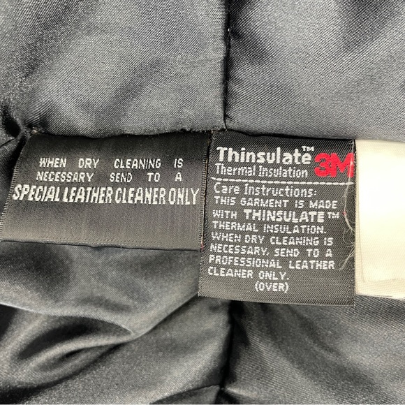 Wilsons Leather Hooded Belted Biker Jacket with Thinsulate Thermal Insulation - Picture 14 of 16